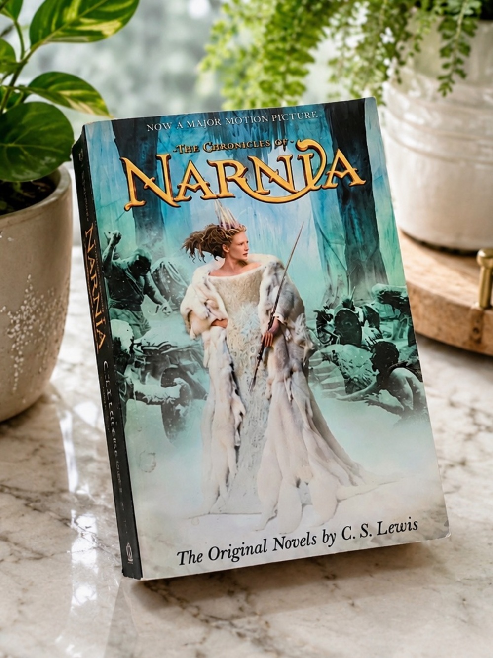 The Chronicles of Narnia Complete Series by C.S. Lewis